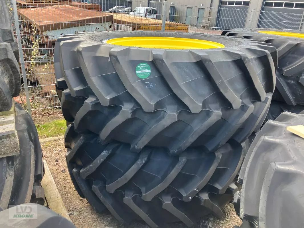 TRELLEBORG 710/70r42 Wheel and track €7,500