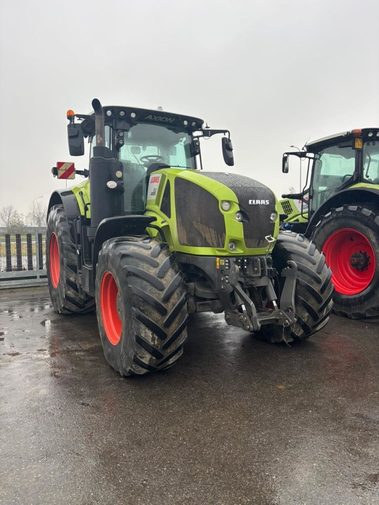 E-FARM: Claas Axion 950 - Tracteur - id NRMRJKI - 145 000 € - Année: 2017 - Lecture du nombre d'heure: 6 734,Puissance du moteur (chevaux): 410,Italie