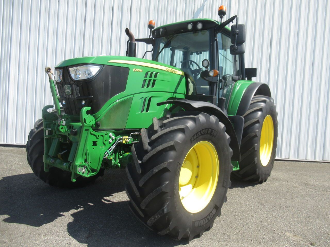 E-FARM: John Deere 6155 M - Traktor - id AYFRYVP - 72.700 € - Baujahr: 2018 - Abgelesene Motorstunden: 3.268,Motorleistung (PS): 155,Frankreich