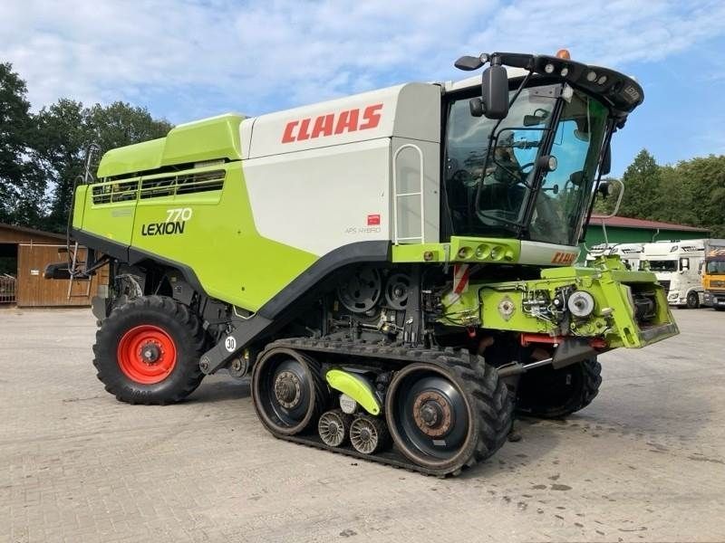 E-FARM: Claas Lexion 770 - Moissoneuse-batteuse - id P1M4MTK - Année: 2016 - Lecture du nombre d'heure: 2,Puissance du moteur (chevaux): 585,Allemagne