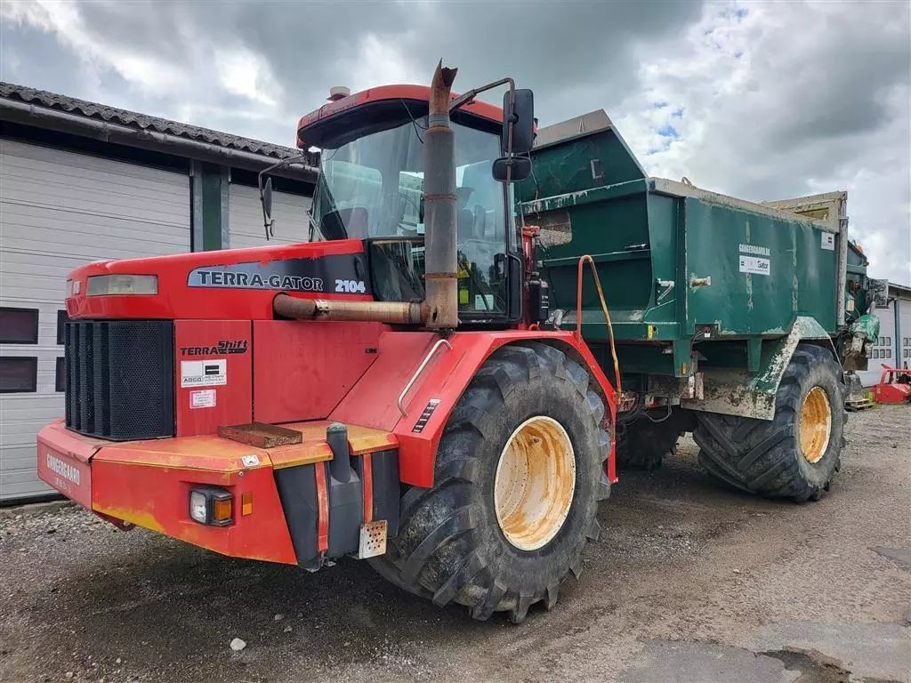 E-FARM: Terra-Gator tebbe spreder monteret, vægt. centralsmøring - Gødnings- og kompostspreder - id RJY2XPD - 26.131 € - Danmark