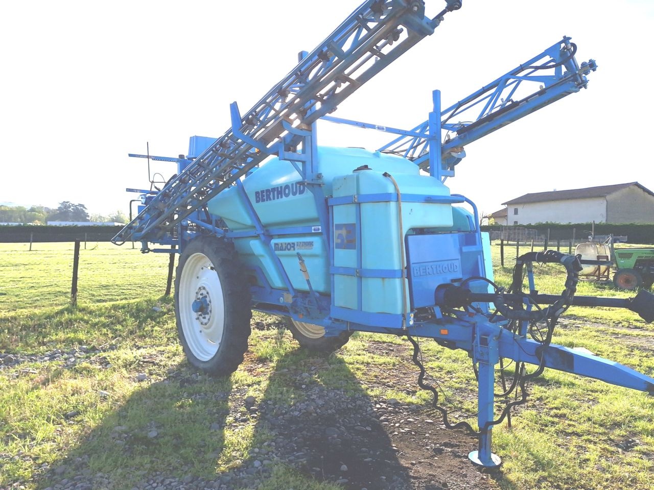 Berthoud racer dp tronic sprayers €20,000