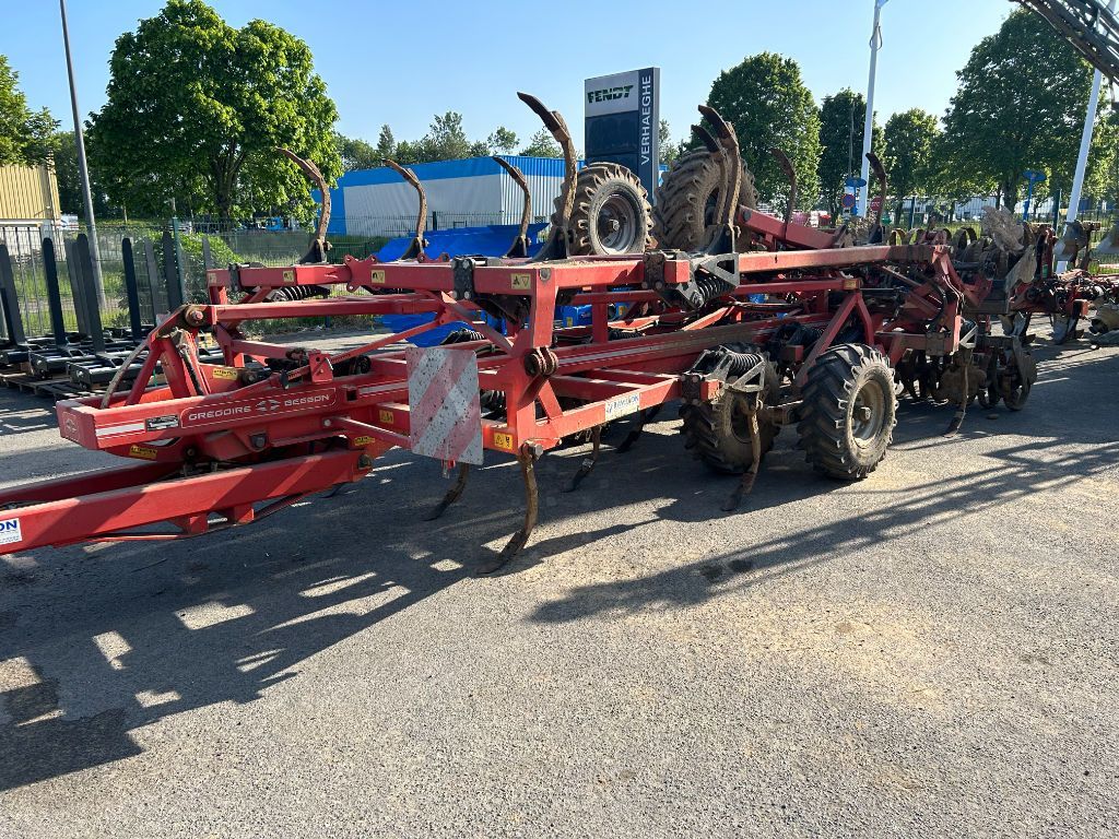 E-FARM: GREGOIRE BESSON eurocult 3000 - Kultivatorius - id VBTSFQR - 16 000 € - Gamybos metai: 2011 - Prancūzija