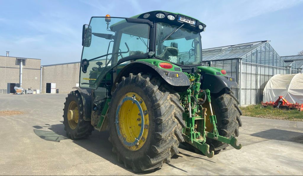 John Deere 6135 R Tractor €88,500
