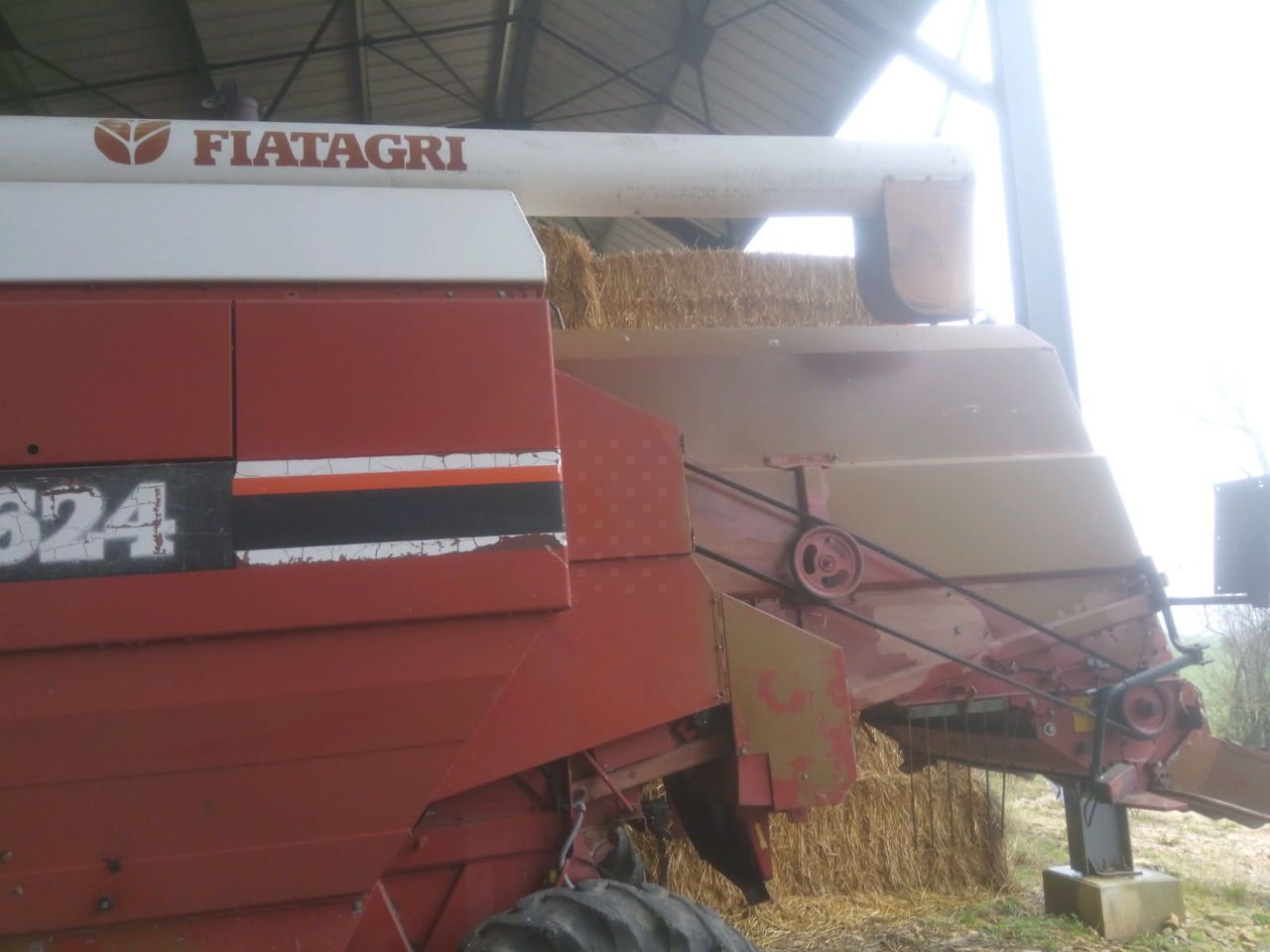 Laverda l624 integrale Kombajn zbożowy 18 000 €