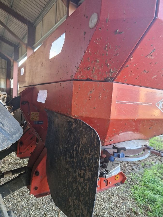Kuhn axis 30.1 Rozsiewacz nawozów