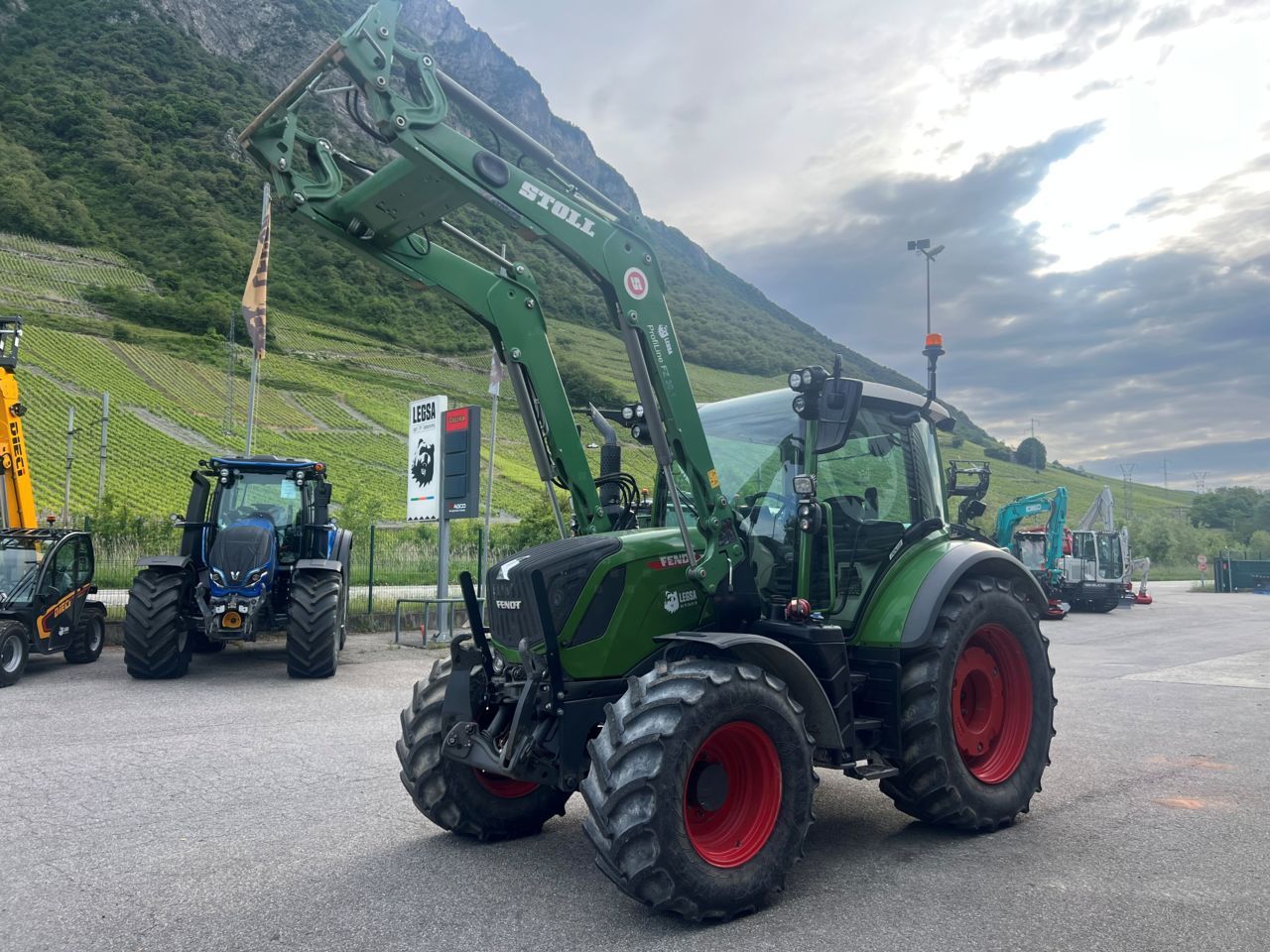 Fendt 313 Vario Tractor €88,000