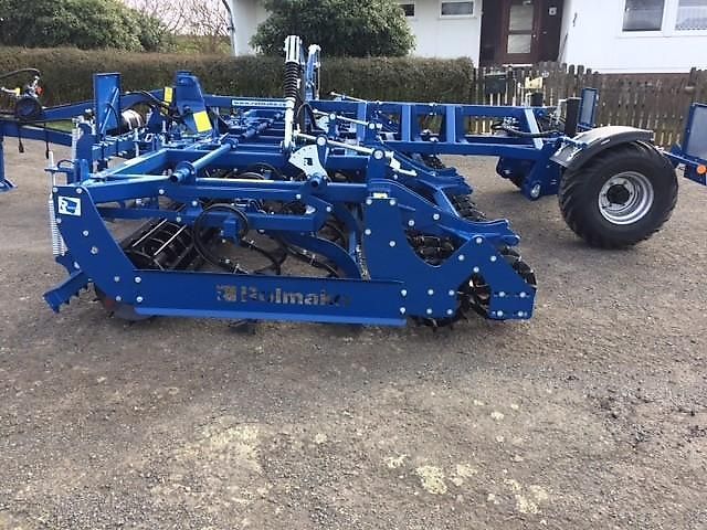 E-FARM: Rolmako saatbettkompaktor u 684 - 5,0 mh pro / lagermaschine sofort verfügbar - Kombinovaný secí stroj pro výsev - id 1SJH1QK - 28 270 € - Rok výroby: 2023 - Německo