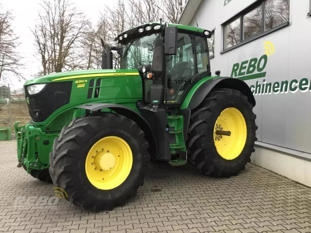 John Deere 6250 R Traktor 109.900 €