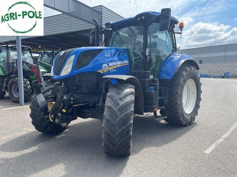 New Holland T7.210 Traktor 69 500 €