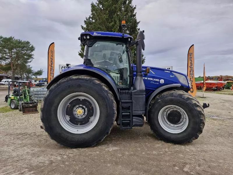 New Holland T7.315 Tractor €155,000