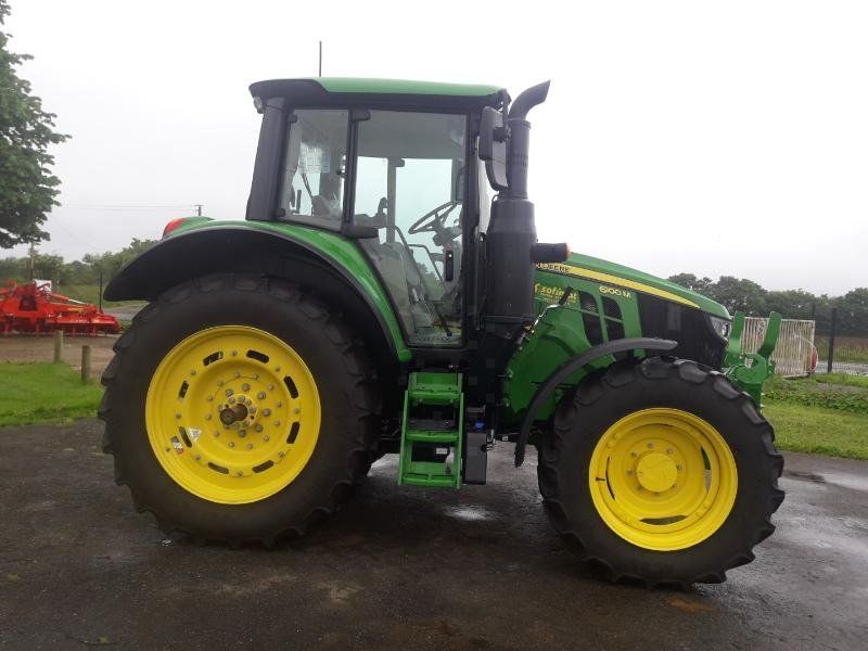 E-FARM: John Deere 6100 M - Tractor - id 5Z8V83T - €91,000 - Year of construction: 2023 - Engine hours: 170,Engine power (HP): 100,France