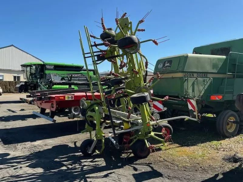 E-FARM: Claas Volto 1100 - Faneuse - id TTPW7JP - 15 600 € - Année: 2018 - France