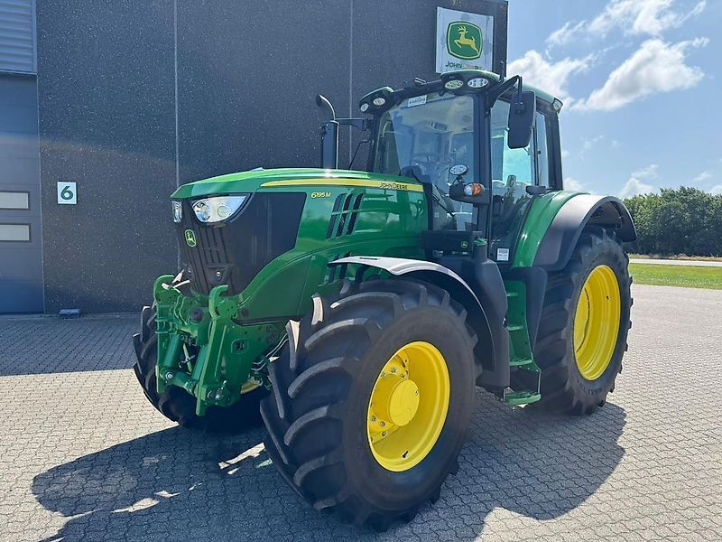 E-FARM: John Deere 6195 M - Τρακτέρ - id NDXYYME - 143.277 € - Χρονία: 2023 - Μετρητής ωρών: 35,Δανία