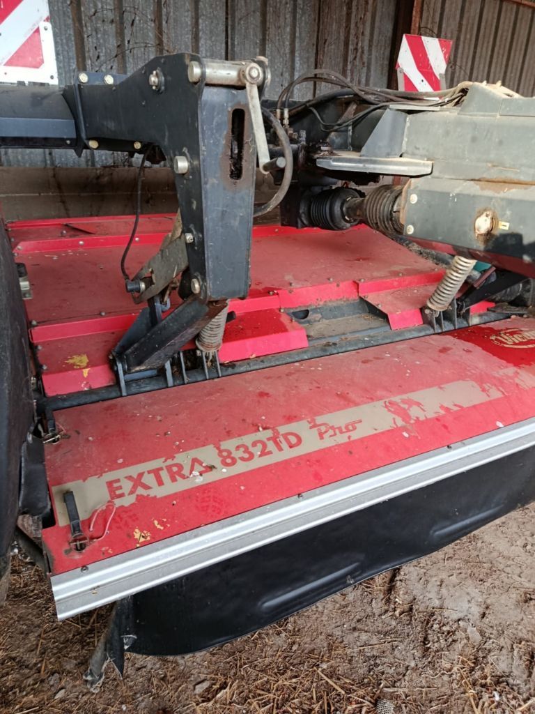 Vicon Extra 832 T Pro Kasza 8200 EUR