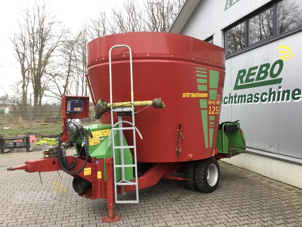 strautmann verti mix 1251 feedingwagon €18,500