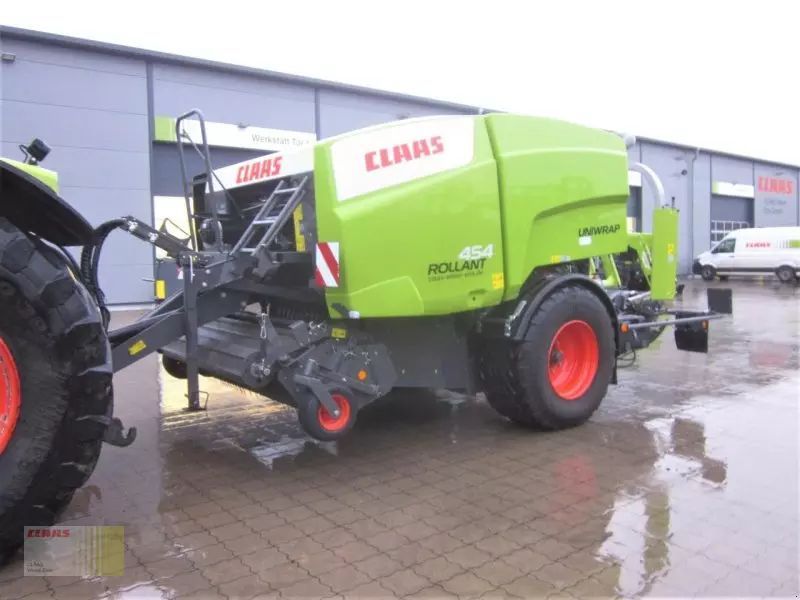 Claas Rollant 454 RC Uniwrap Baler €40,336