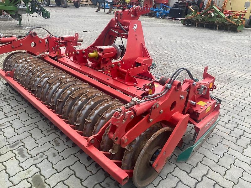 Kverneland ng-m 101 mit kerner walze Power harrow €6,000