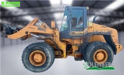E-FARM: Case IH 621 c - Wheel loader - id 1AH8TVF - €30,996 - Year of construction: 2000 - Engine hours: 852,Poland