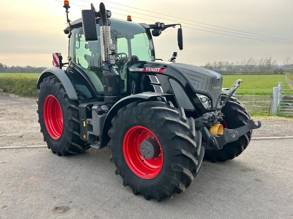 Fendt 724 Vario Traktor 169 171 €