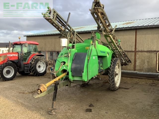 E-FARM: Tecnoma 3000l - Pulvérisateur - id G7MDJQF - 16 500 € - Année: 2013 - France