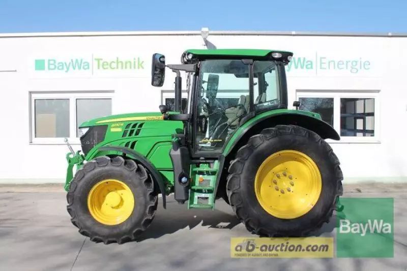 John Deere 6130 R Traktor 92 400 EUR