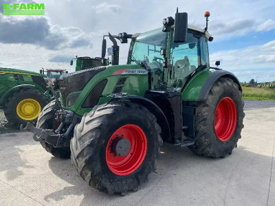 E-FARM: Fendt 722 Vario - Τρακτέρ - id INFZXP1 - 100.000 € - Χρονία: 2016 - Μετρητής ωρών: 4.000,Ισχύς κινητήρα: 220,Γαλλία