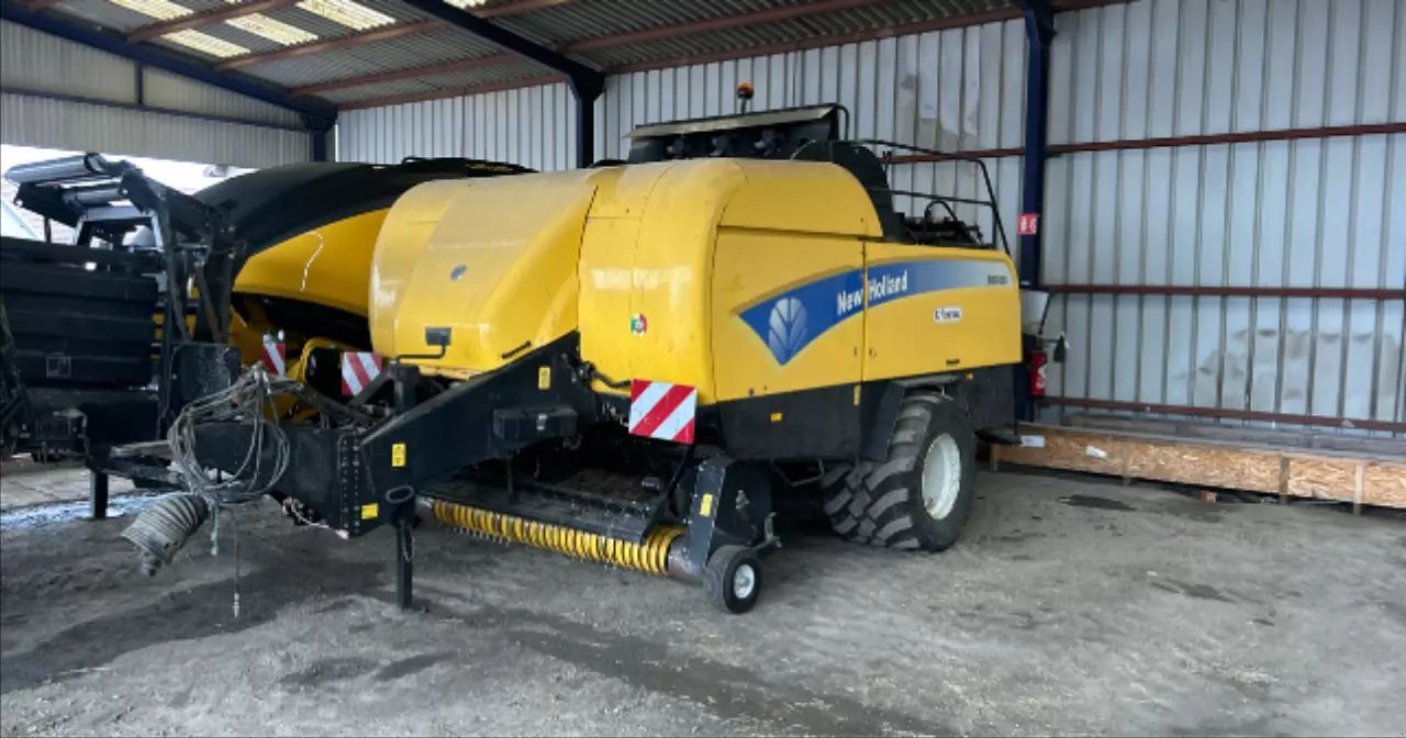 E-FARM: New Holland BB 9080 R - Presse à balles - id XAEHVDB - 59 000 € - France