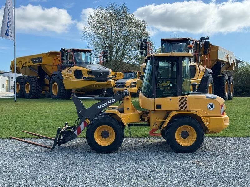 VOLVO l 35 g Wheel loader €53,500