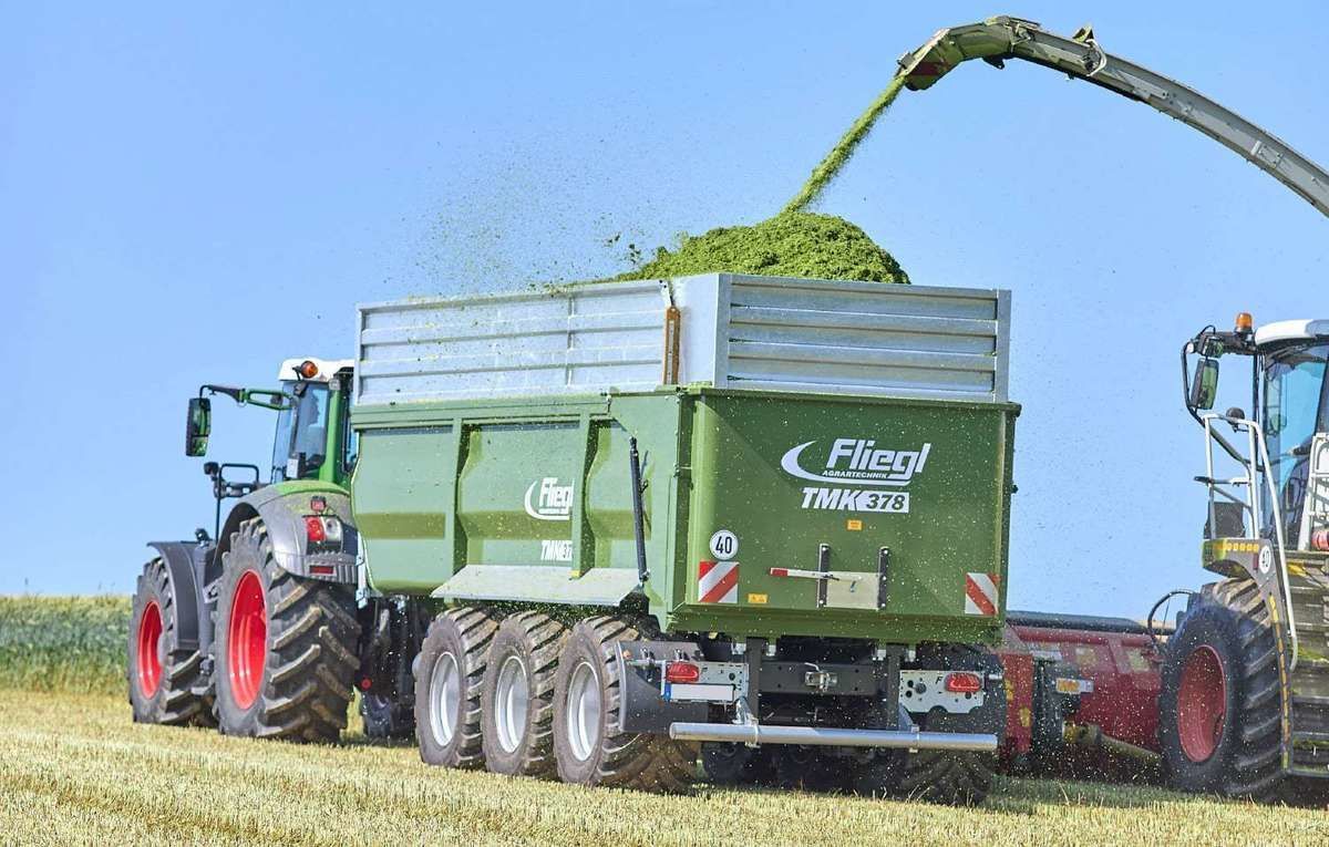 Fliegl tmk 378 fox Tipper €59,800