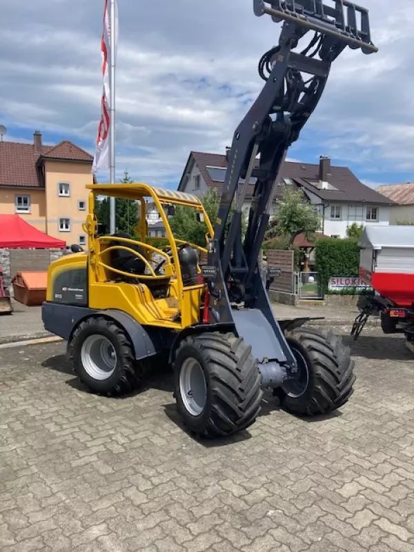 E-FARM: Eurotrac w13 - Chargeuse à roues téléguidée - id SC6DTAK - Lecture du nombre d'heure: 70 - Puissance du moteur (chevaux): 50,Allemagne