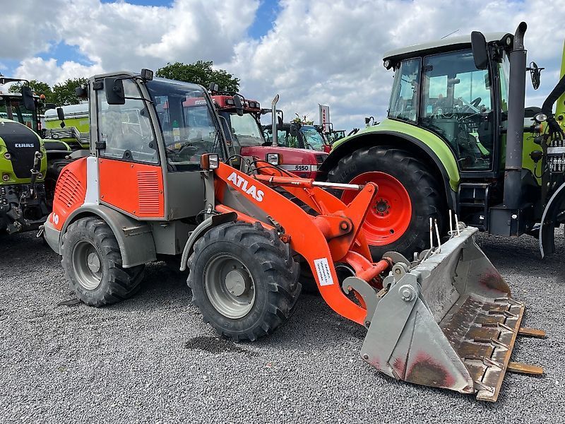 E-FARM: ATLAS ar 60, radlader, hydr. klapp- schaufel, palettengabel, nur 5.280 h ! - Cargador de ruedas - id WKIBCDY - 29.411 € - Año: 2010 - Horas: 5280,Potencia del motor: 65,Alemania