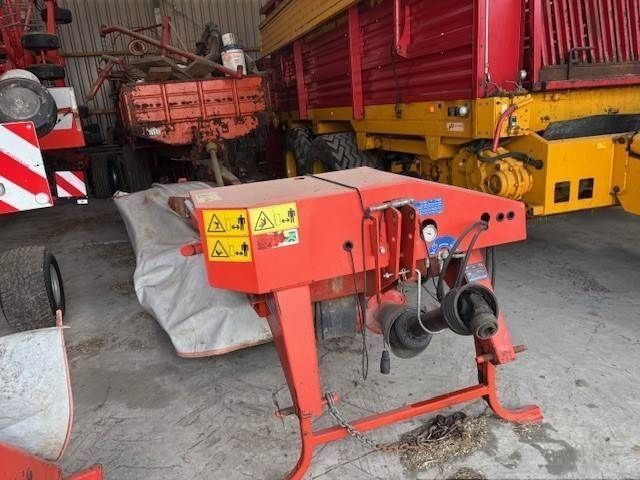 E-FARM: Kuhn gmd 3110 - Faucheuse - id ENWTIXT - Année: 2012 - Pays-Bas
