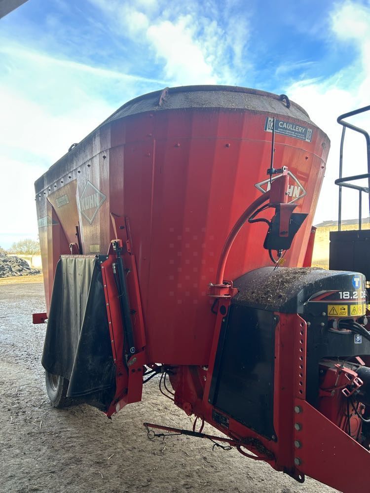 Kuhn profile 18 Mezcladora de alimentos 29.000 €