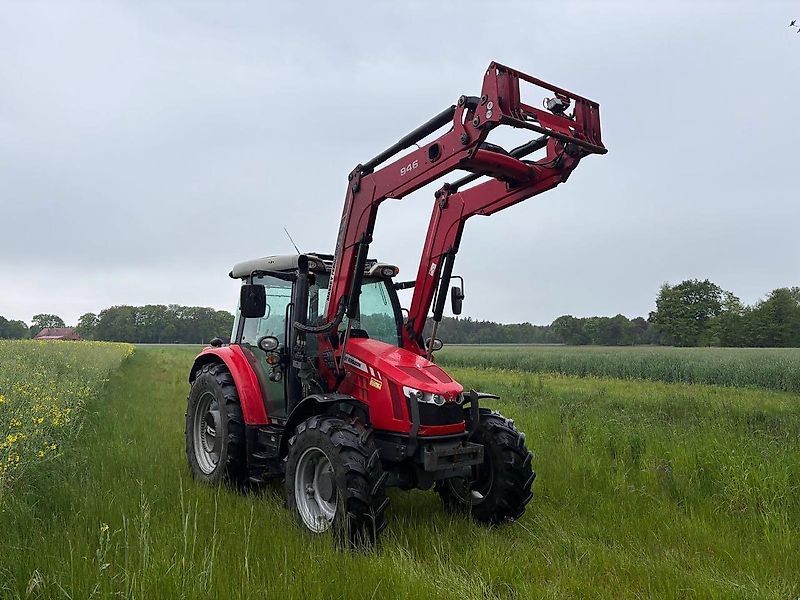 Massey Ferguson 5609 Traktor