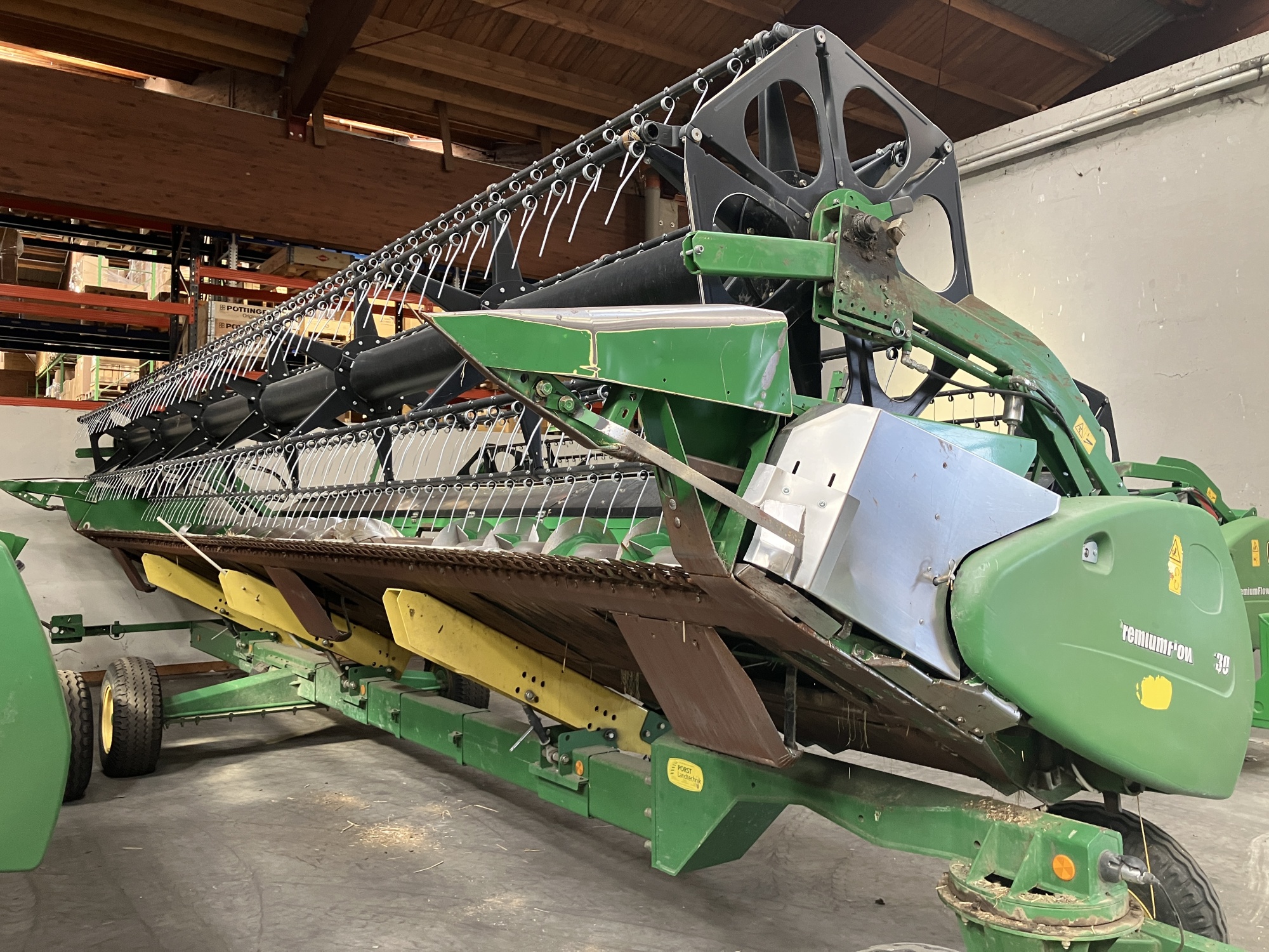 John Deere Premium Flow 630 header 24 917 €