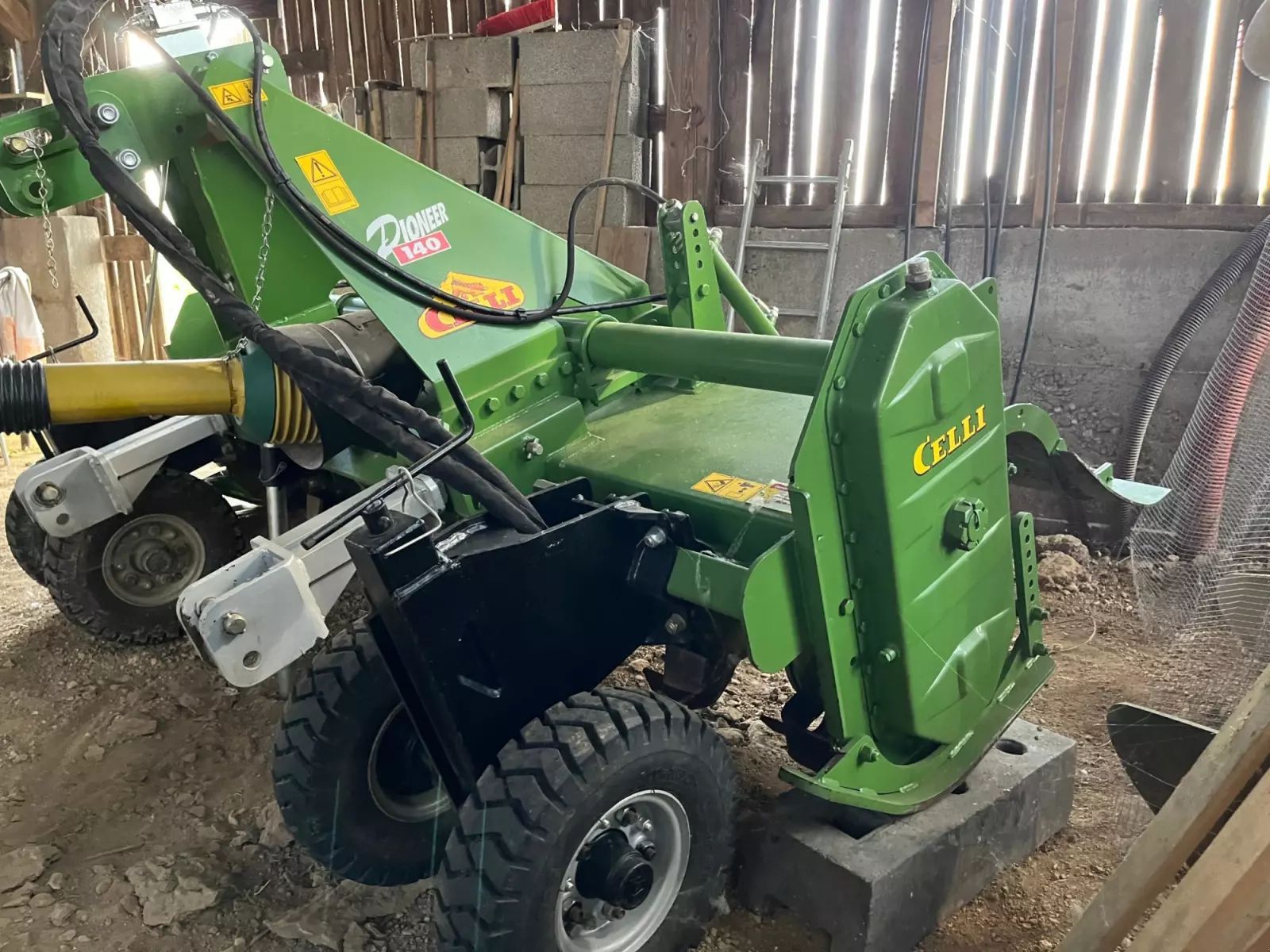 Celli pioneer 140 bio Power harrow €7,500