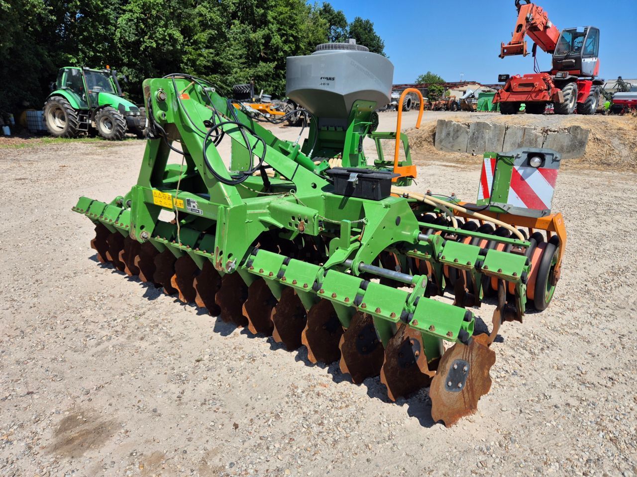 E-FARM: Amazone dechaumeur catros+ 3501 - Cultivateur - id 4CTUBXY - 12 000 € - Année: 2016 - France