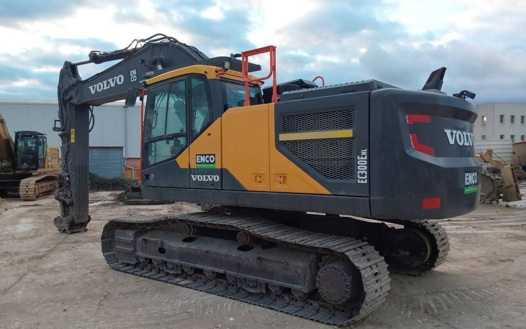 VOLVO ec 300 enl Raupenbagger 130.000 €