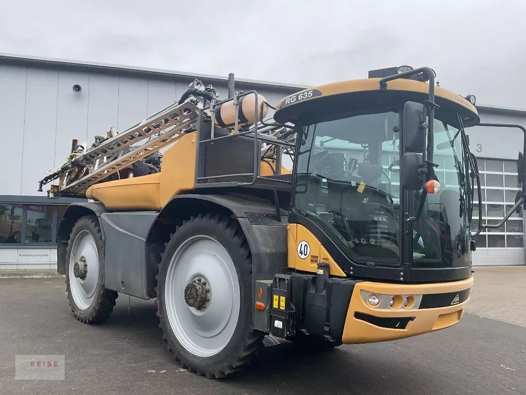 Challenger RoGator 635 Sprayer €74,500