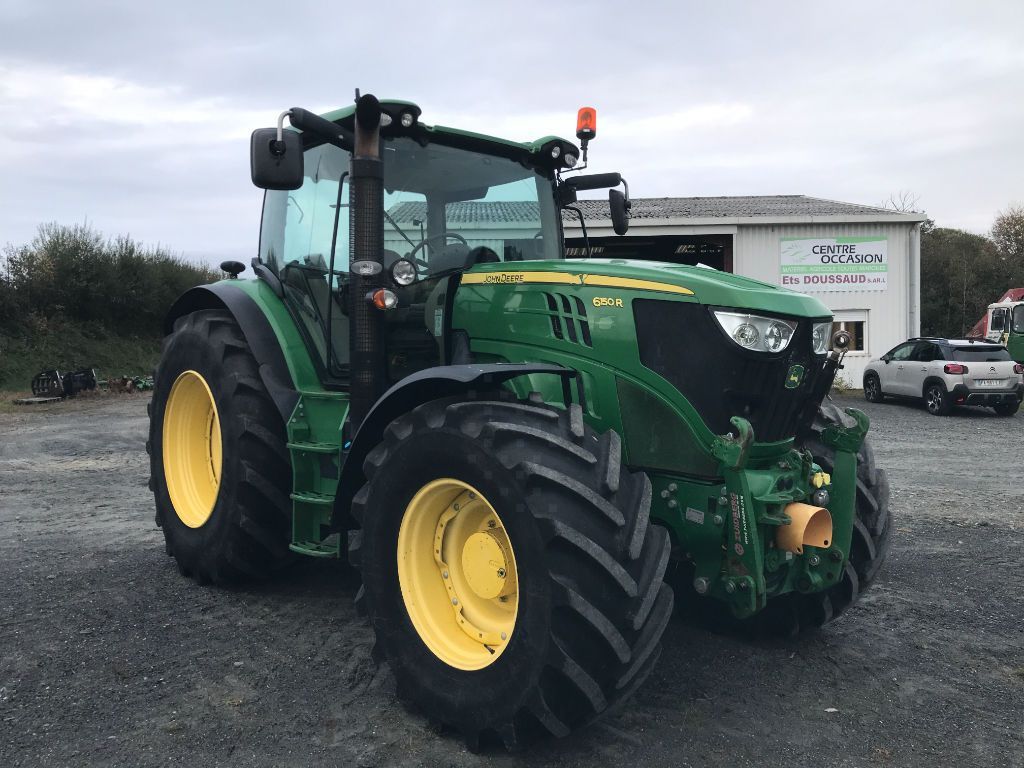 John Deere 6150 R Tractor €69,000