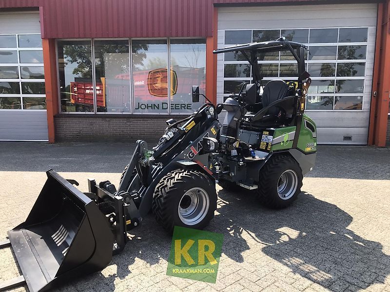 E-FARM: Giant g2200e #28175 - Šarnyriniai ir kt. krautuvai - id AM5XT8D - Gamybos metai: 2023 - Nyderlandai