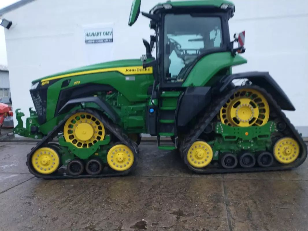 E-FARM: John Deere 8RX 370 - Traktor - id JQM1TK2 - 350.000 € - Baujahr: 2022 - Abgelesene Motorstunden: 800,Motorleistung (PS): 370,Deutschland