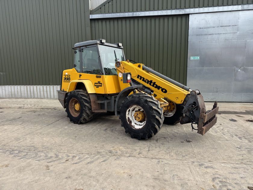 Matbro tr200 powershift Ładowacz teleskopowy 13 902 €