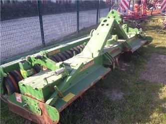 E-FARM: Amazone kg 4000 - Disc harrow - id ZXED7IB - €11,000 - Year of construction: 2009 - France