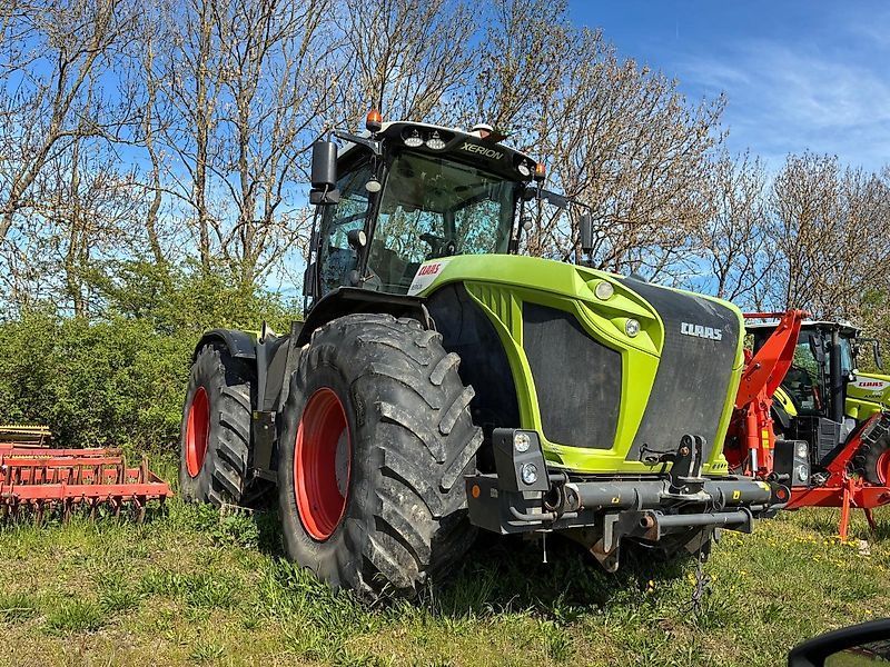 Claas Xerion 4000 Trac VC Tractor 99.000 EUR