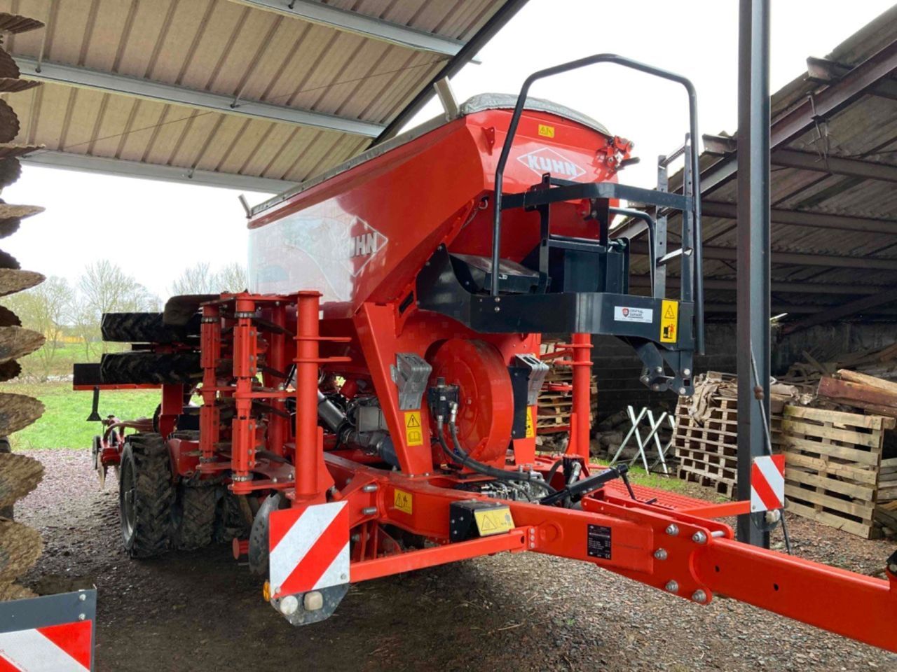 E-FARM: Kuhn Espro 4000 R - Perforación directa - id LIVJZZV - 41.000 € - Año: 2018 - Francia