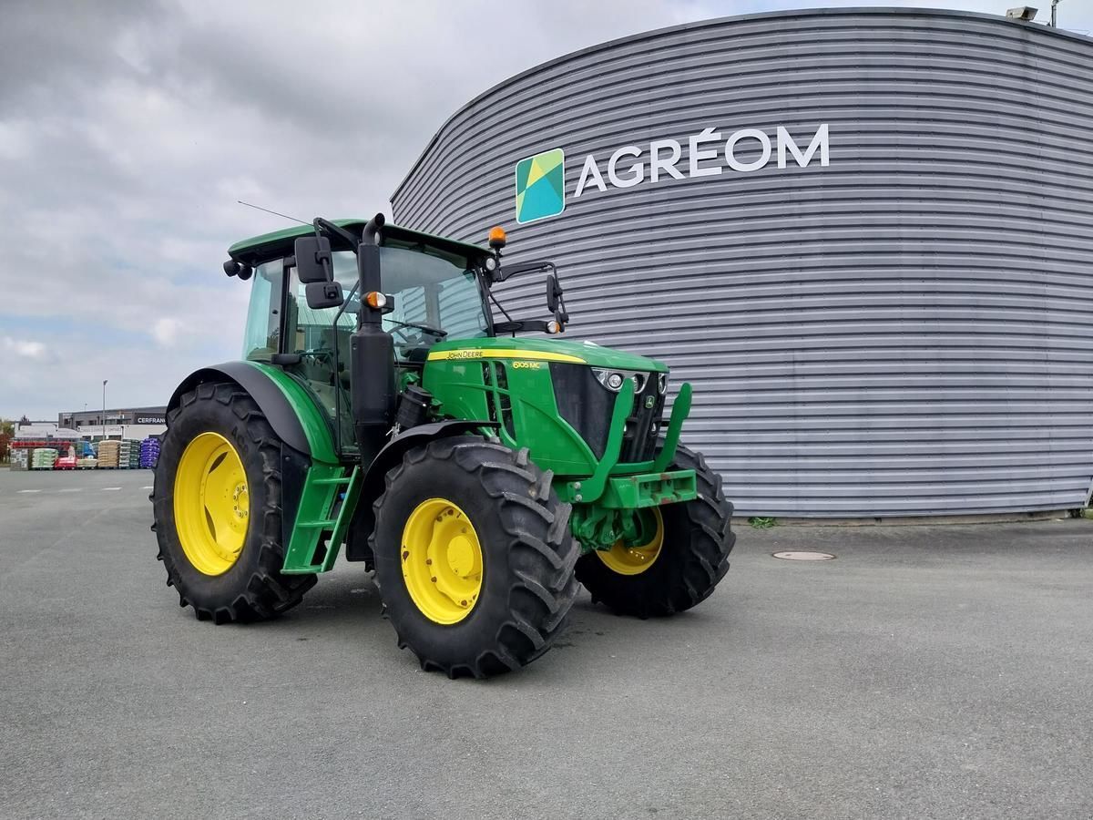 E-FARM: John Deere 6105 MC - Tracteur - id AYVF6RV - 63 000 € - Année: 2019 - Lecture du nombre d'heure: 3 050,Puissance du moteur (chevaux): 105,France