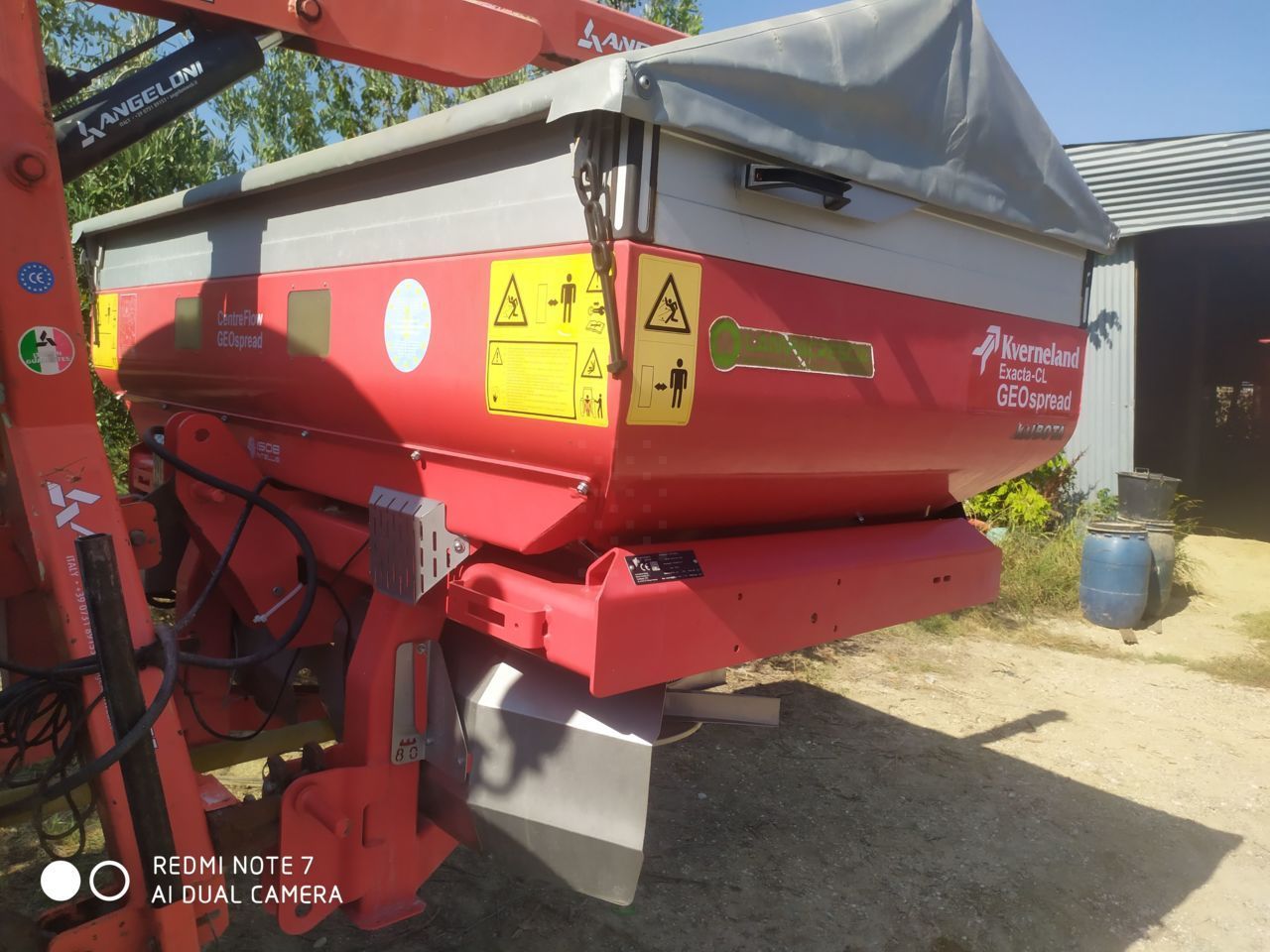 E-FARM: Kverneland exacta cl geo spread - Düngerstreuer - id PBQNCXD - 12.500 € - Baujahr: 2017 - Italien