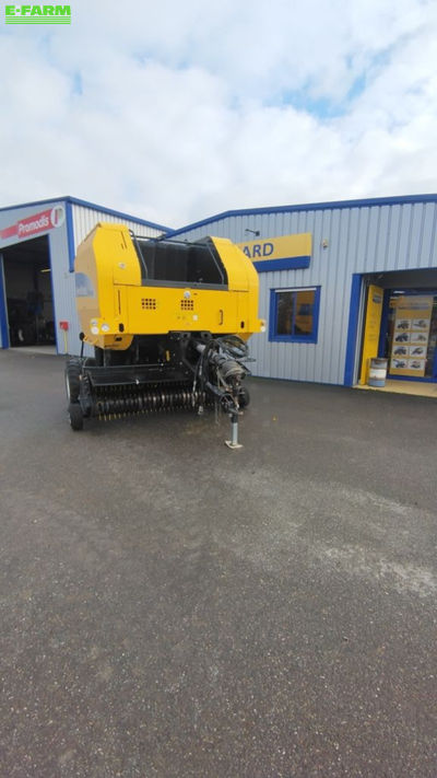 E-FARM: New Holland BR7060 Crop Cutter - Baler - id ULSEIRF - €9,500 - Year of construction: 2012 - Total number of bales produced: 22,000,France